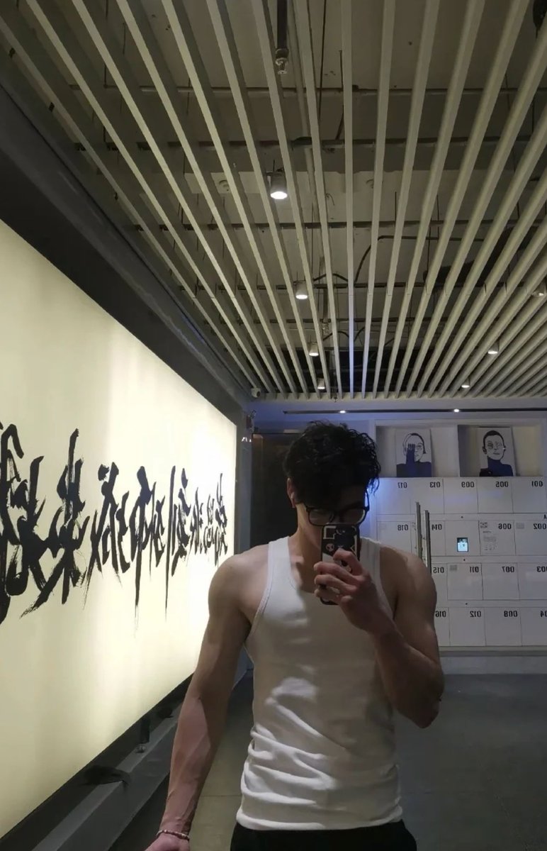 上海/武汉TomDwan单男 tweet media