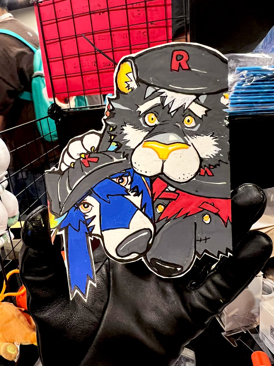 Team Rock at AFC Artist Alley！We are at Table 10 ! Welcome to JOIN US!
<a href="/TigerZuotiger/">Zuo🐅 🔜PAWCON/MFF/FC</a> <a href="/Canis_Major_C/">✨CanisMajor ✨</a>