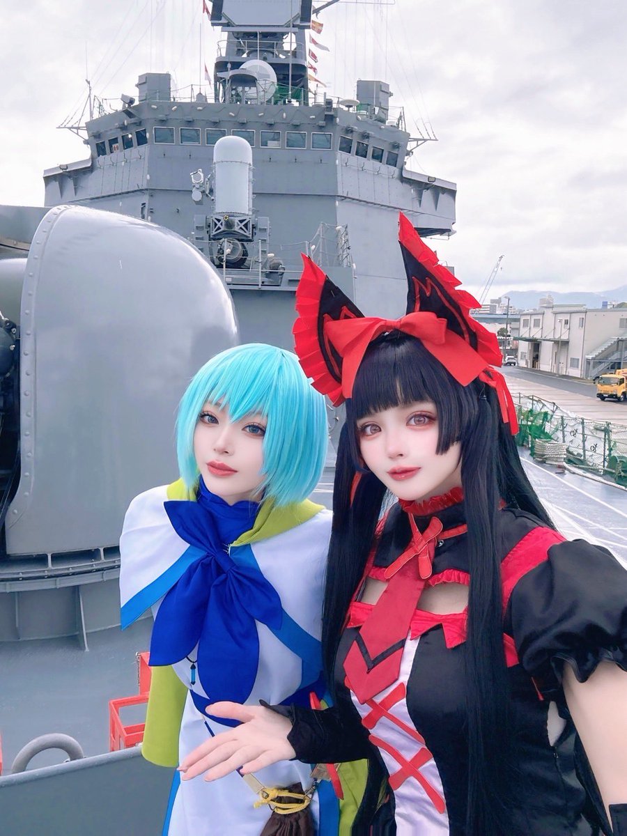 本日！GATEのロゥリィとレレイで佐世保自衛隊イベントに参加させていただいてます！