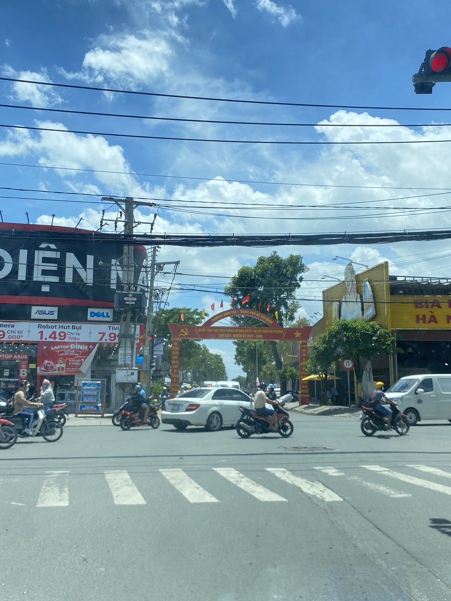 Trời hôm nay nắng cực