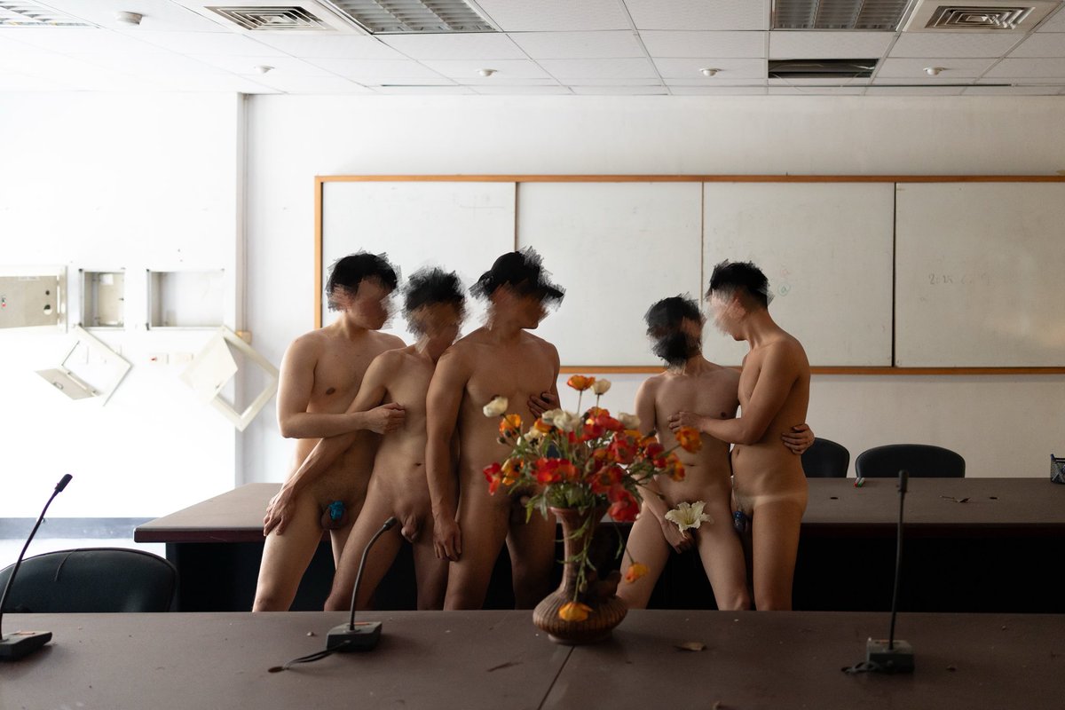 人比花嬌（？）
<a href="/Jash40540765/">Ho</a> 
<a href="/cumXsuck/">夢遊者</a> 
<a href="/ehwrg87853/">🪹</a>
<a href="/Bigaa011/">台南工程師Sean</a>