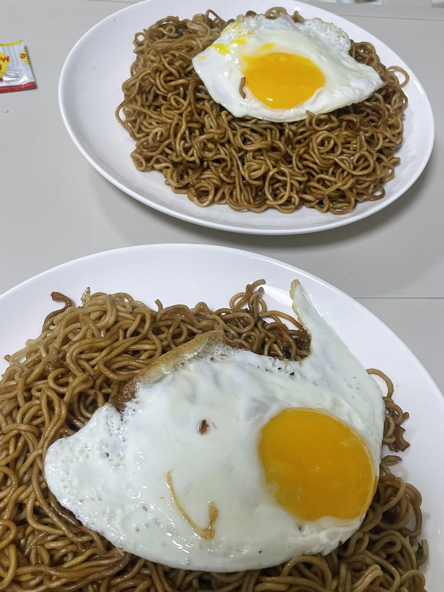 #카즈미가먹은것들

 ……잘 먹을게.