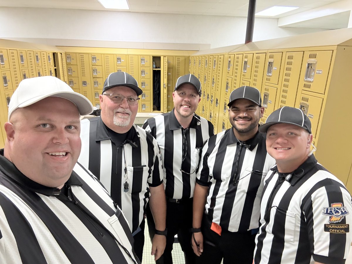 Another Friday night under the lights in Indiana! <a href="/IHSAA1/">IHSAA</a> <a href="/IHSAA1_Official/">Indiana High School Athletic Association Officials</a> <a href="/LimeCityRefs/">Lime City Officials</a>
