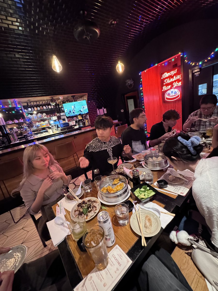 bagel leaf goes outside…