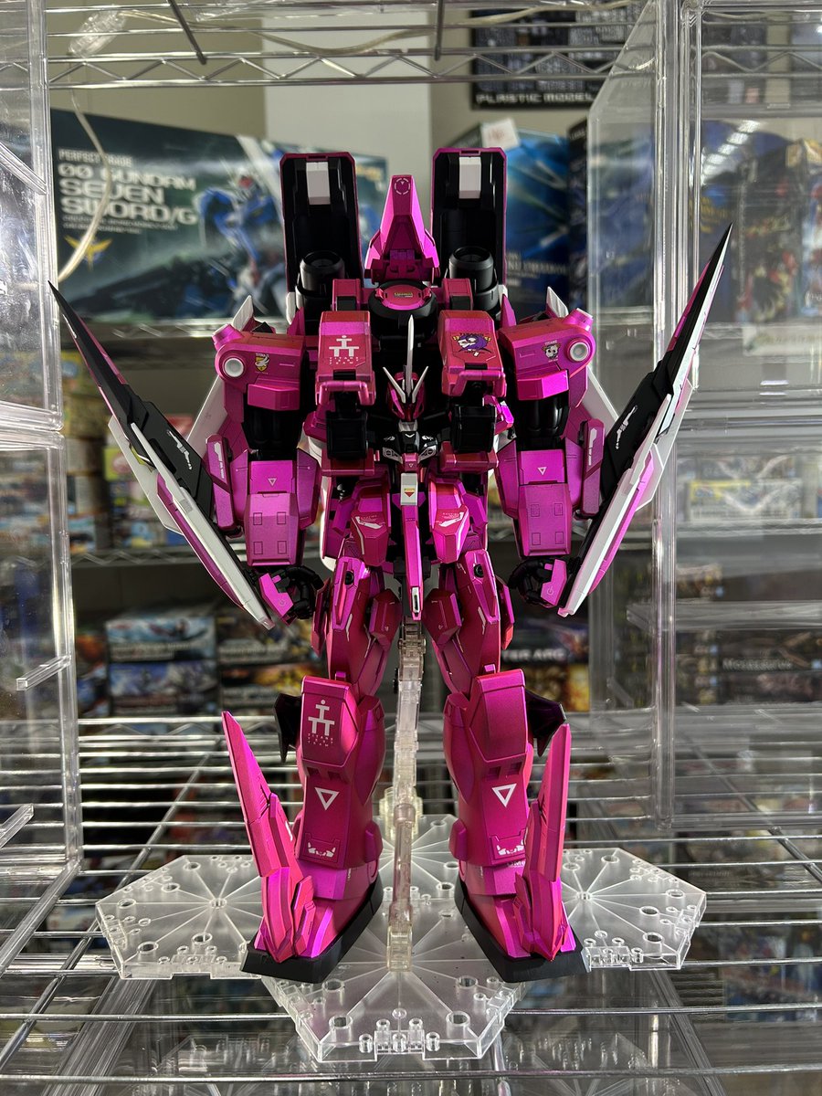 持ち込み展示品のご紹介＆今年最後のコンテストのご案内✨
コンテストタイトル
『-二点一流-最強のマヴ選手権』
エントリー用紙、ご自由にお持ち下さい😊
フリー展示場にあります。

<a href="/FOOL7632/">🐾愚鈍怪 ふうる🍖山形庄内プラモコンペ主催🐶</a> 
#ガンプラ好きと繋がりたい