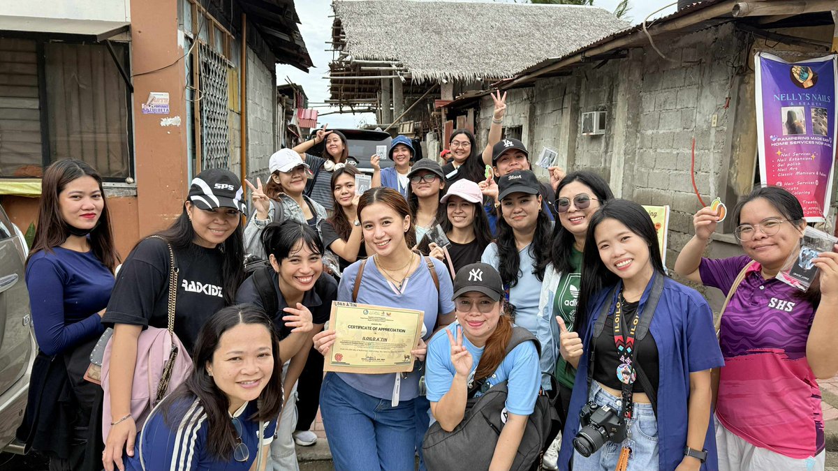 MadamStelluuhhh's tweet photo. Iloilo A'TIN - PablOcean Wave 3🌊
International Coastal Clean Up 2025
Birthday Fan Project for SB19 Pablo♡
#ICC2025 #TayoAngSolusyon
#DENRInAction #EnvironmentForLife
@AtinIloilo #ILOILOATIN https://t.co/CiNJF9stpE