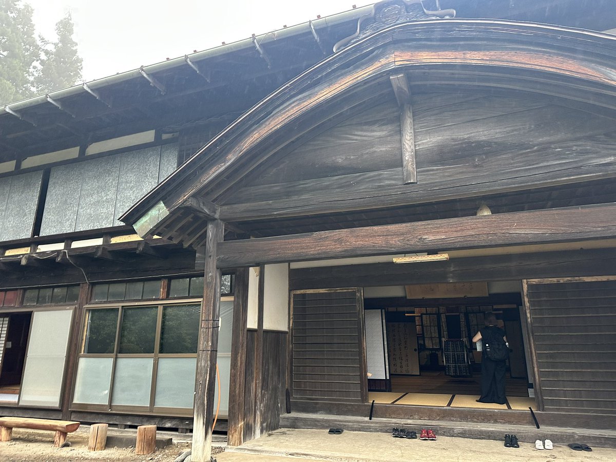 安達茉莉子🦦mariko adachi (@andmariobooks) / Posts / X