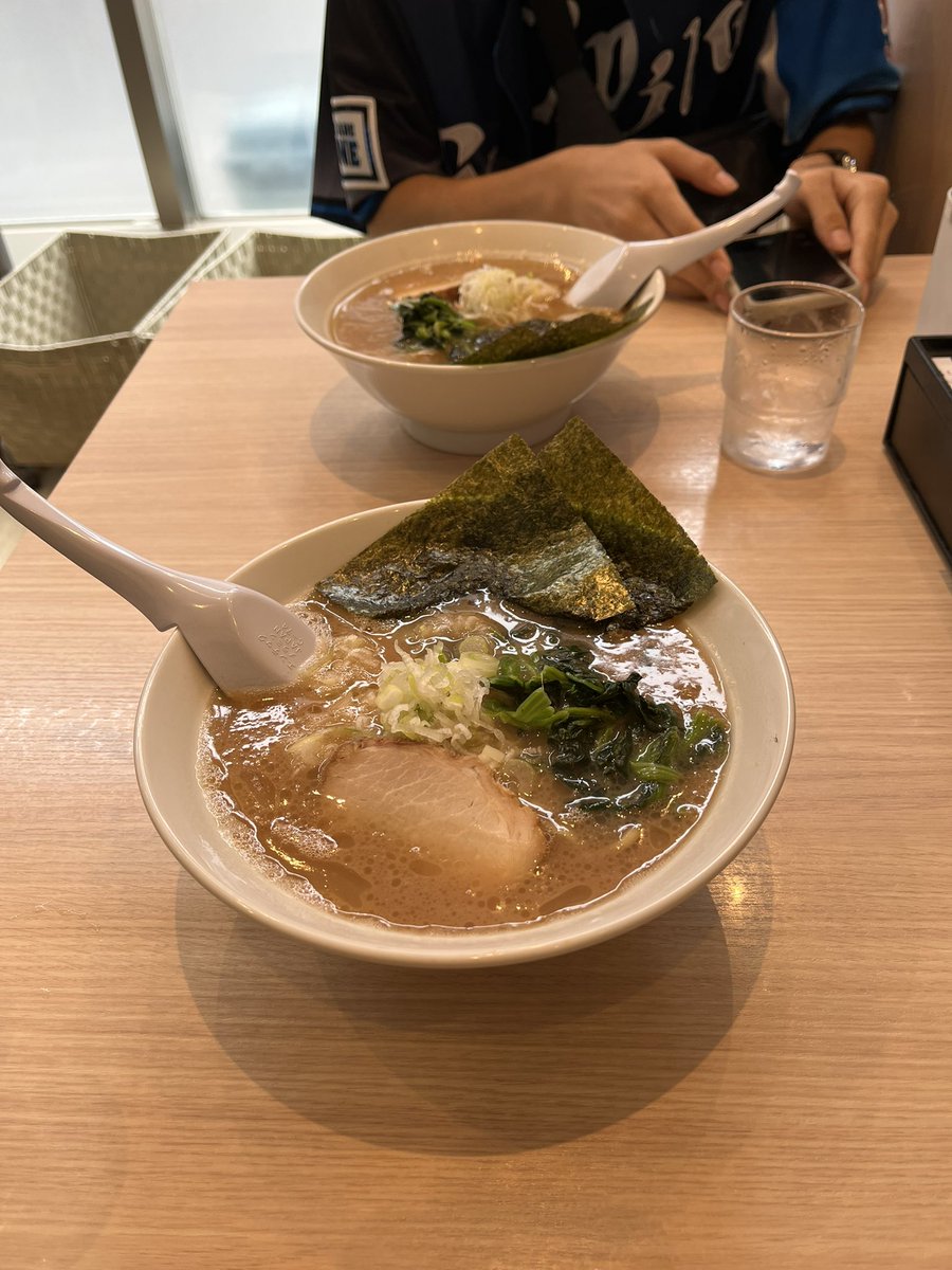 Potato (@_new_potato_) on Twitter photo 仙台にて
なかはーま 仙台にて
なかはーま