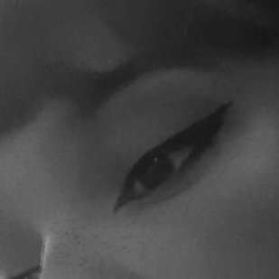 raphumi's tweet image. your delicate point of view