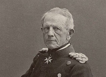 世界の武器防具百科！！ tweet media