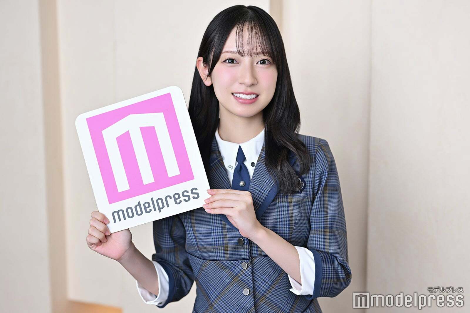 ユニエア　金村美玖　サイン　チェキ　アクリルコースター モデルプレス on X: 