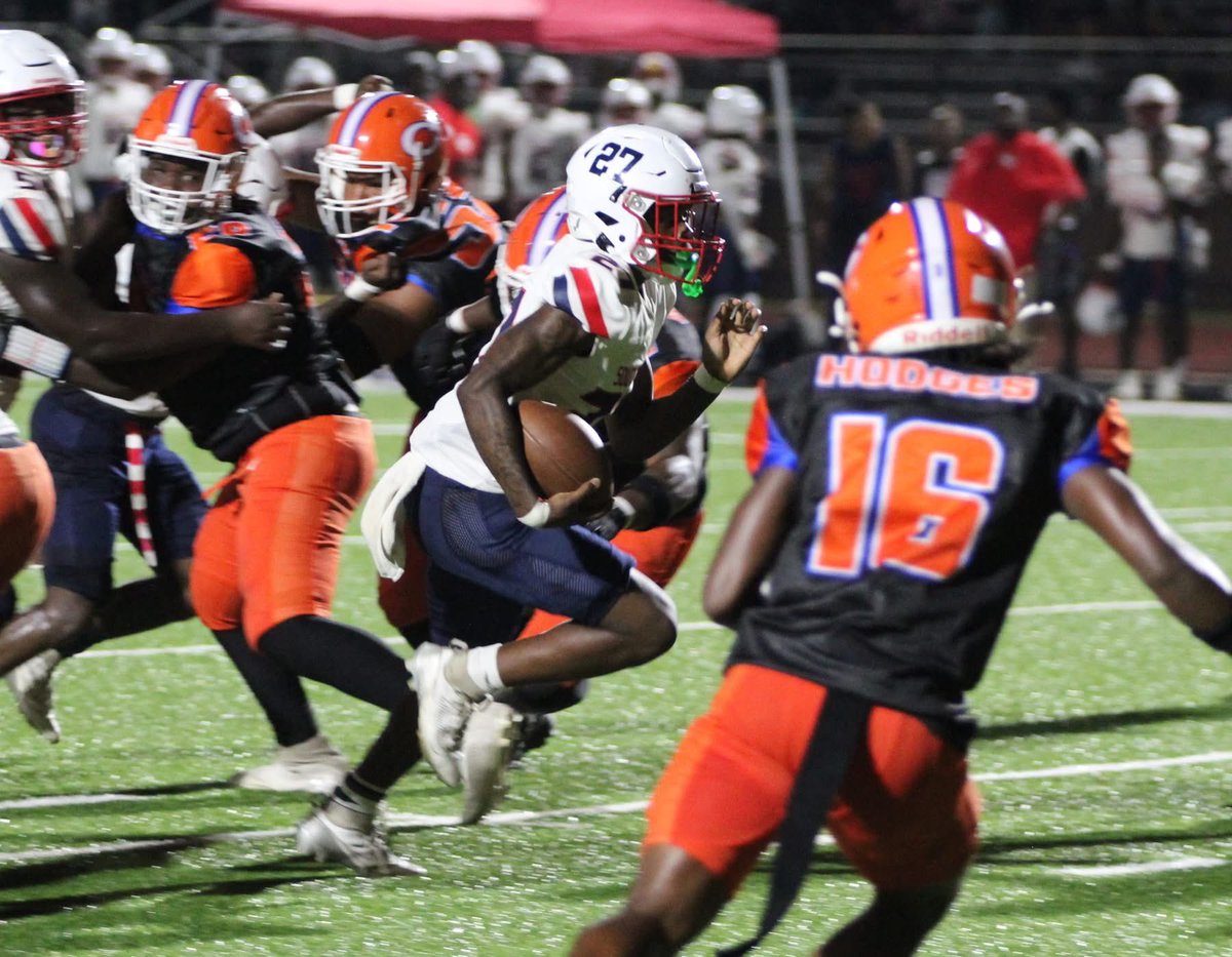 BibbAthletics's tweet photo. We had a fun night at Thompson Stadium for the region win for @Football_SWHS over @CHSMaconATH! https://t.co/69uUQxUslh