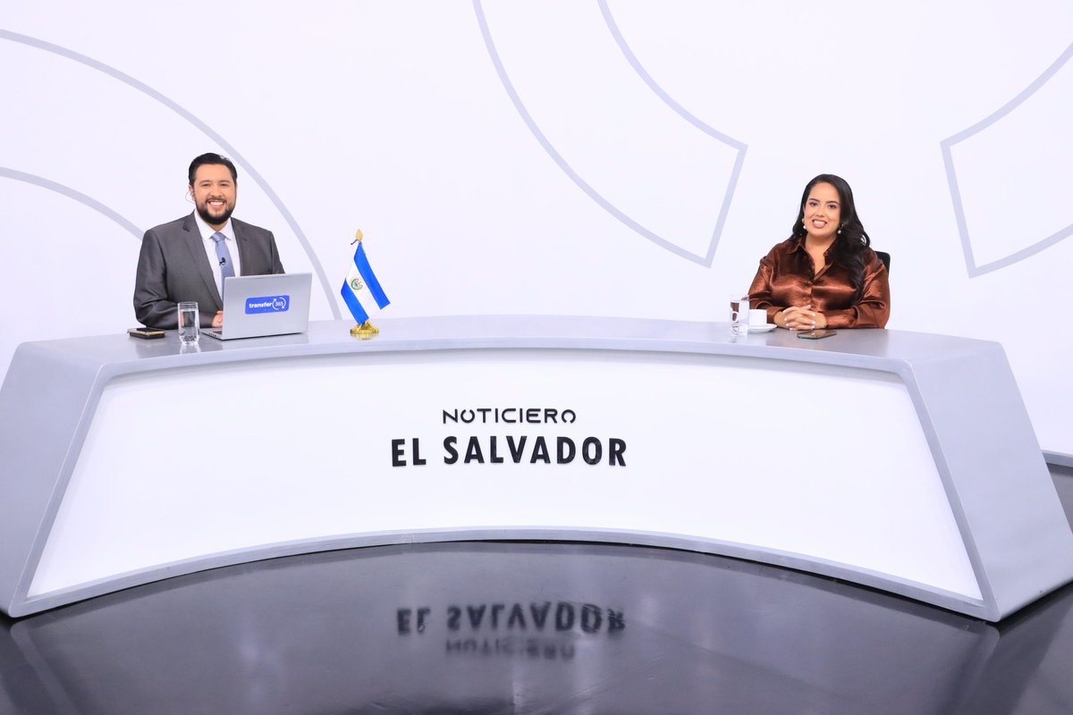 ¡Agradecemos tu sintonía en #LaEntrevista🇸🇻!

Esta noche, <a href="/armandogodoy/">Armando Godoy</a> conversó con la alcaldesa de La Paz Este, <a href="/MarcelaPinedaSV/">Marcela Pineda 🇸🇻</a>.

Te esperamos el próximo lunes, a partir de las 8:00 p.m.