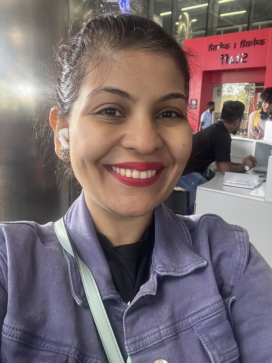 devrelmegha's tweet image. Just arrived in Pune to talk about my favourite topics #devrel and #AI 😍

Lesss go 🫶🚀