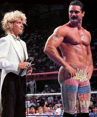 Ain’t nothin’ little about this ass you little poofter. Look at that beef CAKE. Ass so wide you can see it from the front, ya dig?