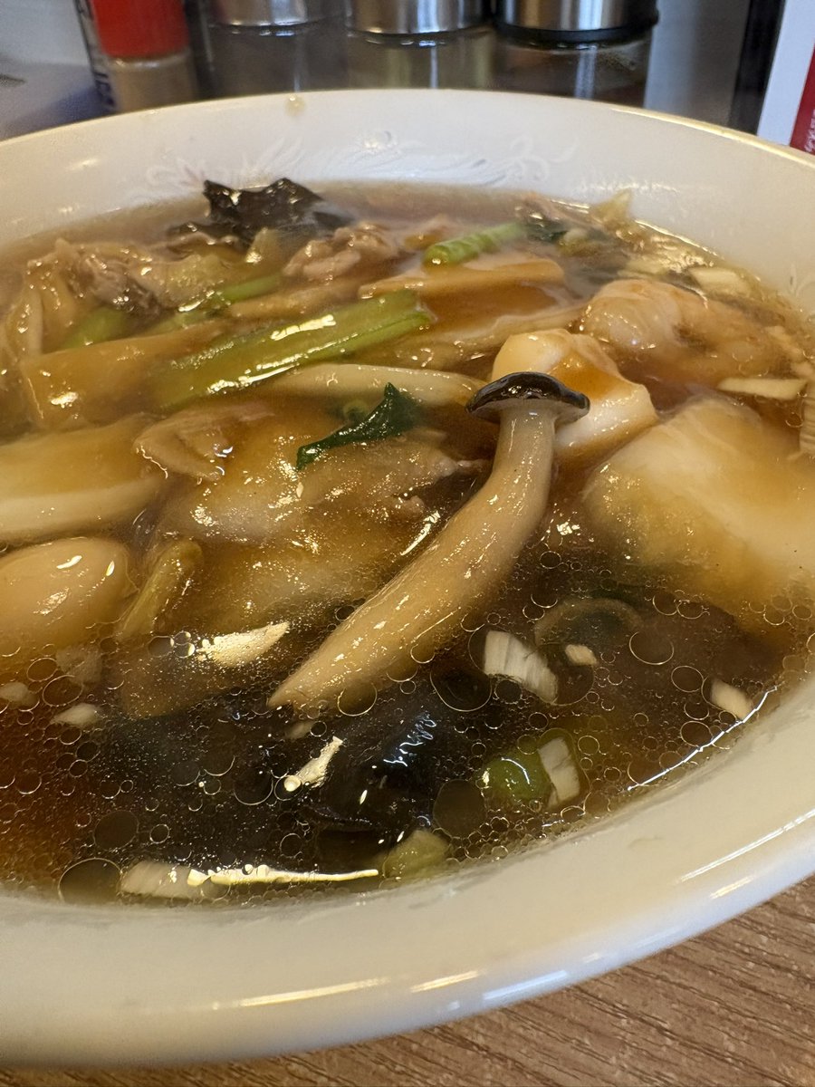 sio4444's tweet photo. 二代目鳳凰さん🍜
広東めんが食べたくて久々の訪問🍜値段もさほどアップしてなくて安定の美味しさ！ご馳走様でした🍜 https://t.co/3znkPWXZQn
