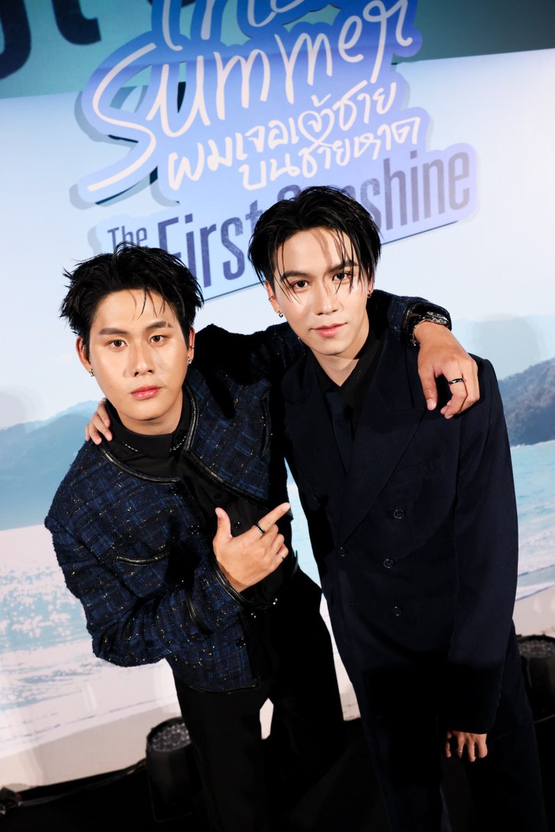 GOOD MORNING ☀️🌊

เช้านี้ดู #ThatSummerSeriesEP1 ย้อนหลังกันไปกี่รอบแล้วนะ EP.2 มาได้เลยตอนนี้ค่ะพี่ พร้อมดูละ