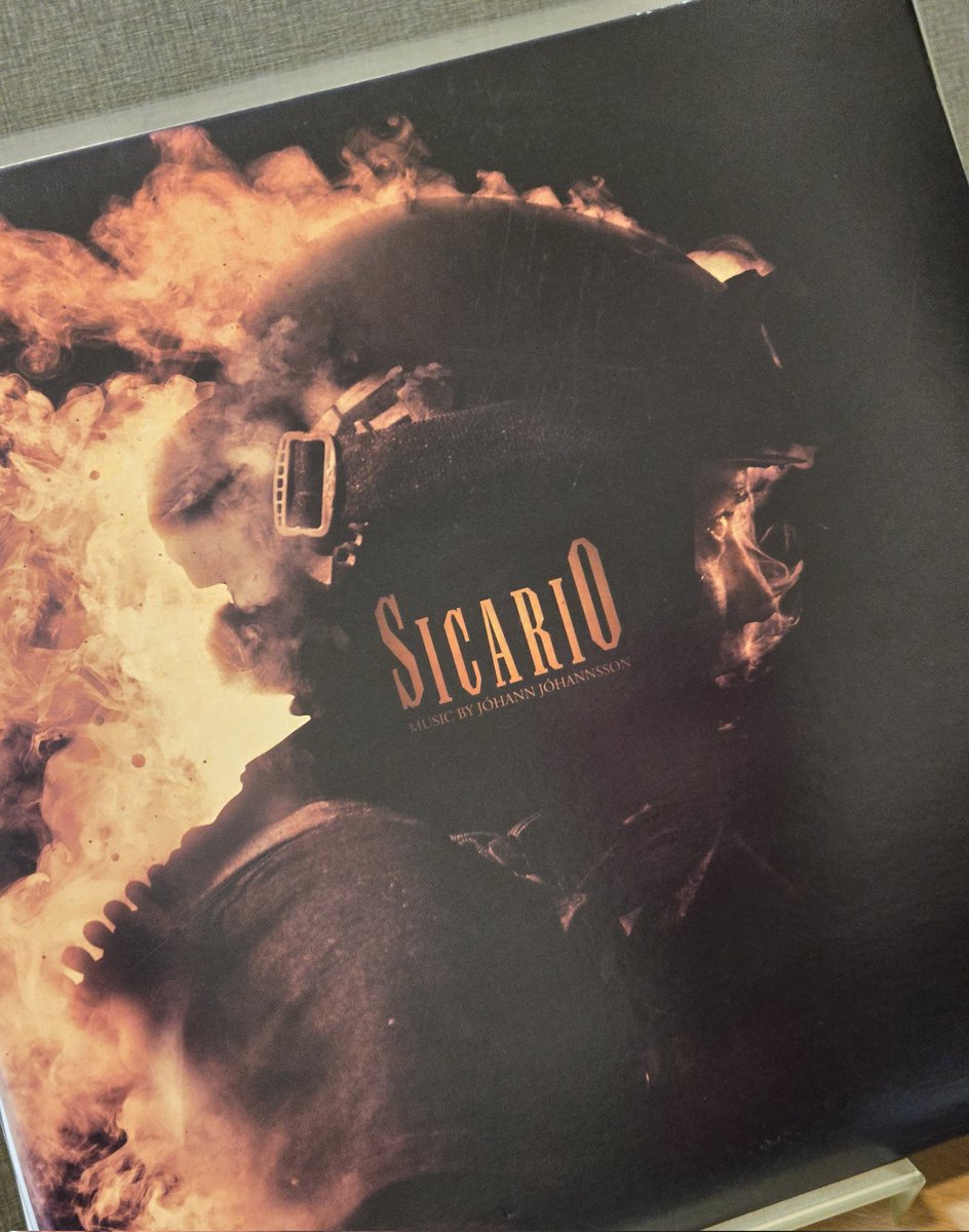 【一視聴のみ】ボーダーライン サウンドトラック Amazon.co.jp: CD「映画 ボーダーライン SICARIO (2015年