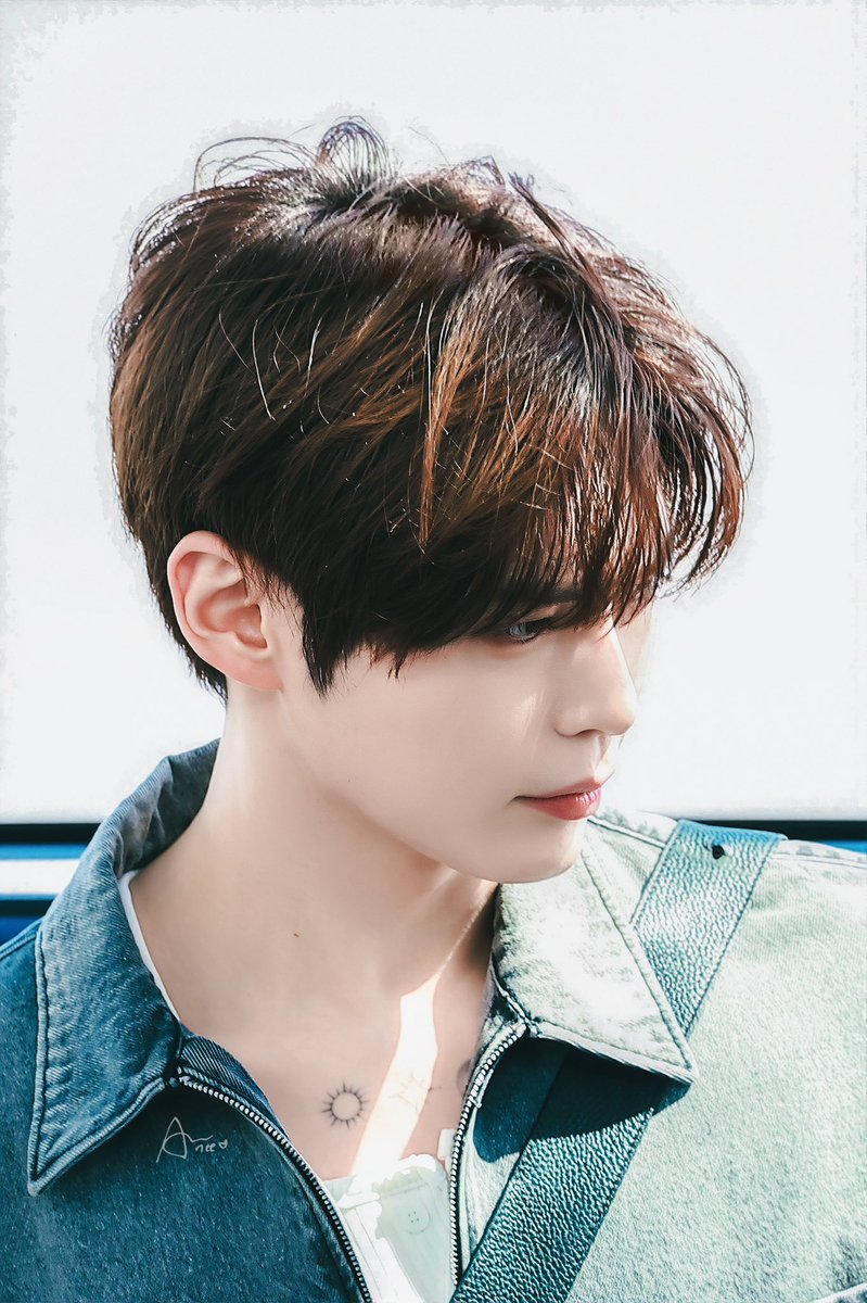 개인적으로 두 번째와 세 번째 사진이 너무 좋아서 미칠 지경이에요.🫠#성한빈