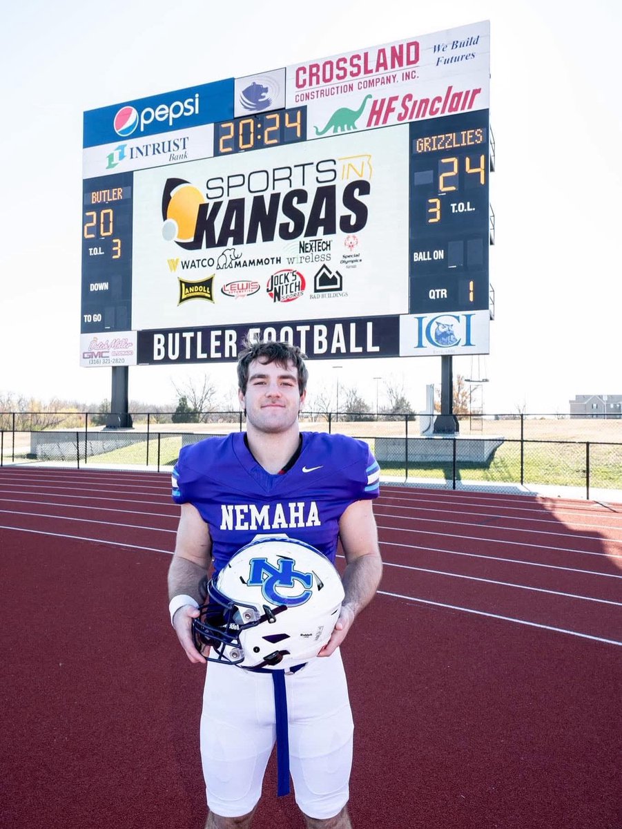 Sports in Kansas tweet media