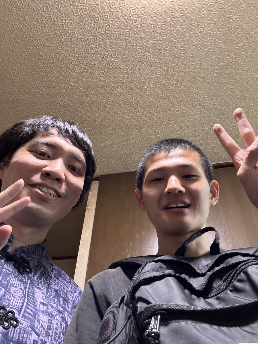 a4A7b8Amq2HDlGq's tweet image. 朝活大喜利ありがとうございました。
けんぞうさんがいなくて
ポケポケ不足の回かと思いきや
新たなトレーナーを見つけました
大喜利よりもポケポケで負けたことが悔し過ぎる