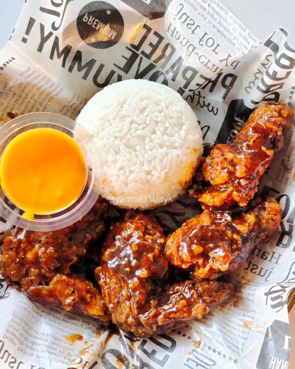 reqomendasi's tweet image. Bingung makan apa? ini dia reqomendasi 

10 Top Food bintang &amp;gt;4.8 ⭐️⭐️⭐️ + terlaris versi Shopee Food! 👩‍🍳🤤🫰

                  ✨Edisi Sekitaran UGM✨