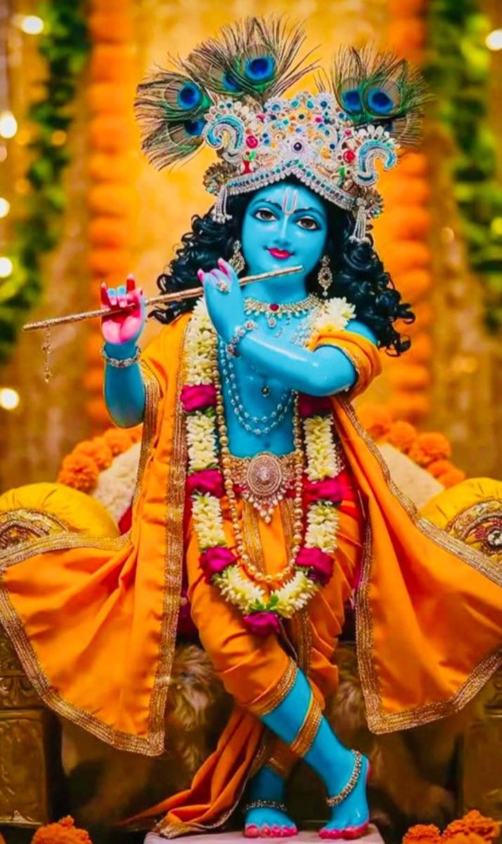 Prit495's tweet image. 👏🌹 जय श्री कृष्ण🌹👏
 कस्तूरी तिलका,गरुण वाहना,माया प्रेरक मेरे इष्ट श्री राधा माधव प्रभु की मनोहारी कृपा से आप श्री युगल सरकार श्री श्यामा श्याम की त्रिकाल संध्या मन वाणी शरीर इन्द्रिय बुद्धि अभ्यास अहंकार एवं विचारों से करते हुए अपने इहलोक और परलोक को धन्यतम करें
#pitrapaksh