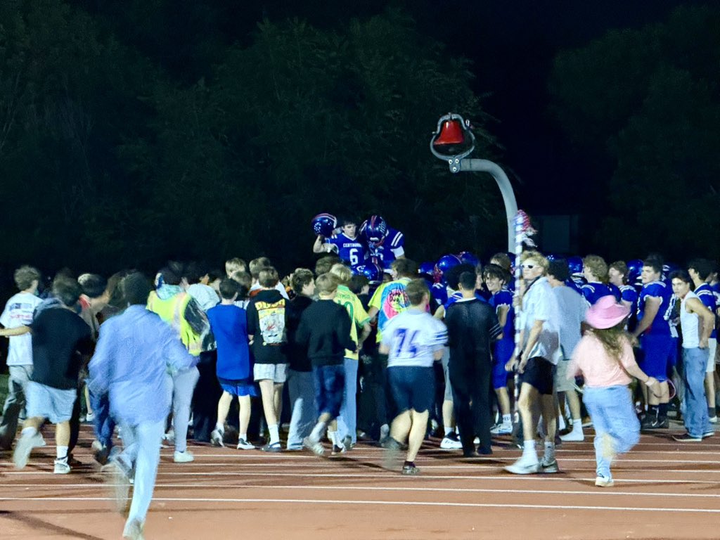 FINAL: Centaurus 38, Mountain Range 6. 

@bvsdcolorado @bocopreps