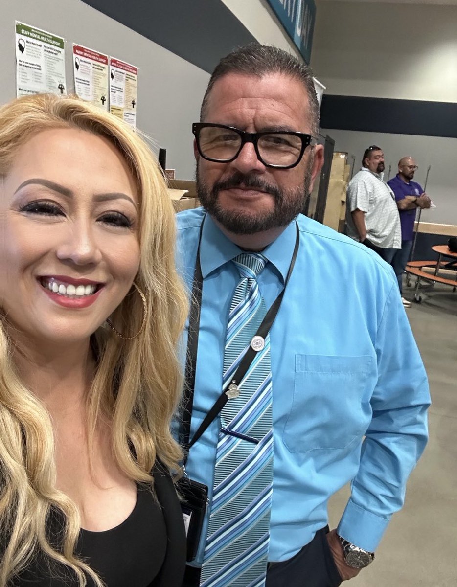 LizBarajas007's tweet photo. Kicked off the year with an amazing session for Campus Supervisors and Playground Leaders-hundreds showed up full of energy . We ended the day with gratitude, kindness, music, dancing & team huddles! #TeamBCSD is leading with heart and passion ๐. #BackToSchool https://t.co/Z1FOjatjyu