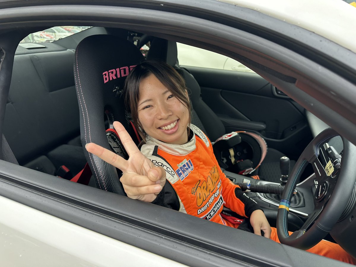 2025年JAF全日本ダートトライアル選手権第7戦
DIRT-SPIRIT in INABE
練習走行終了
渥美孝太郎選手、伊藤久選手、加藤琢選手
そして東北のレディースドライバーみっちー選手が出走
悪天候の中お疲れ様でした
工藤選手、高田正栄選手は走行スキップです