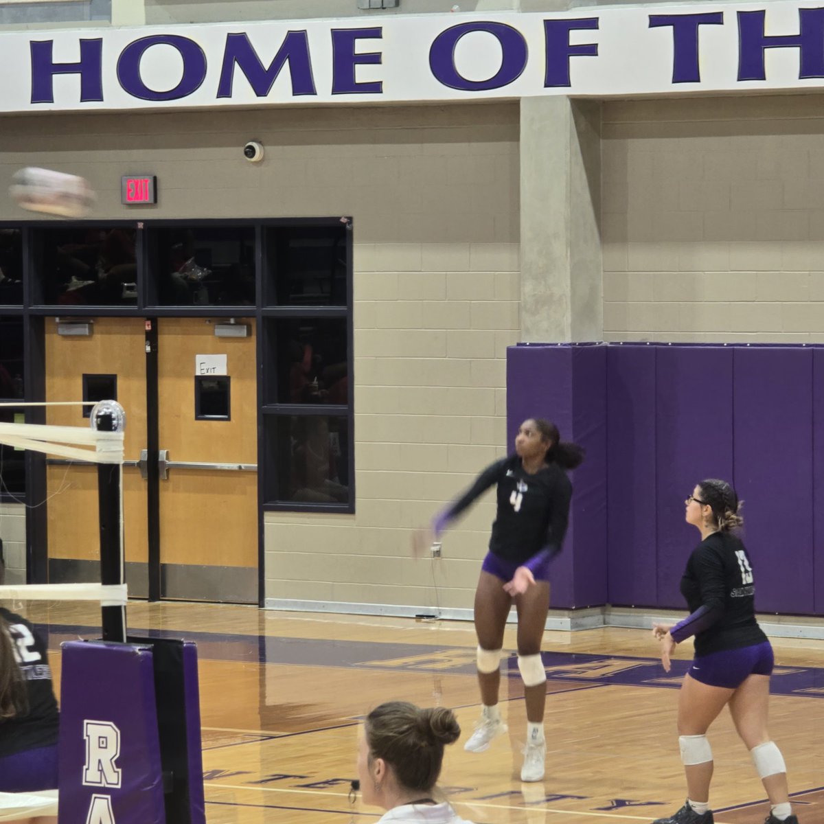 La_LunaSMHS's tweet photo. Omg! Friday Night Nets was π₯ The Lady Rattlers battled through 5 tough games and came up just a bit short. I'm still so proud of these girls and the heart they showed! πππ
#HereAndNow #WeStrikeAsOne https://t.co/WfCeY9famP