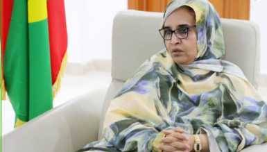 وزيرة البيئة تجتمع مع وفد ياباني لمناقشة آفاق التعاون في مجالات التنمية المستدامة، وتعزيز الشراكات البيئية بين موريتانيا واليابان.