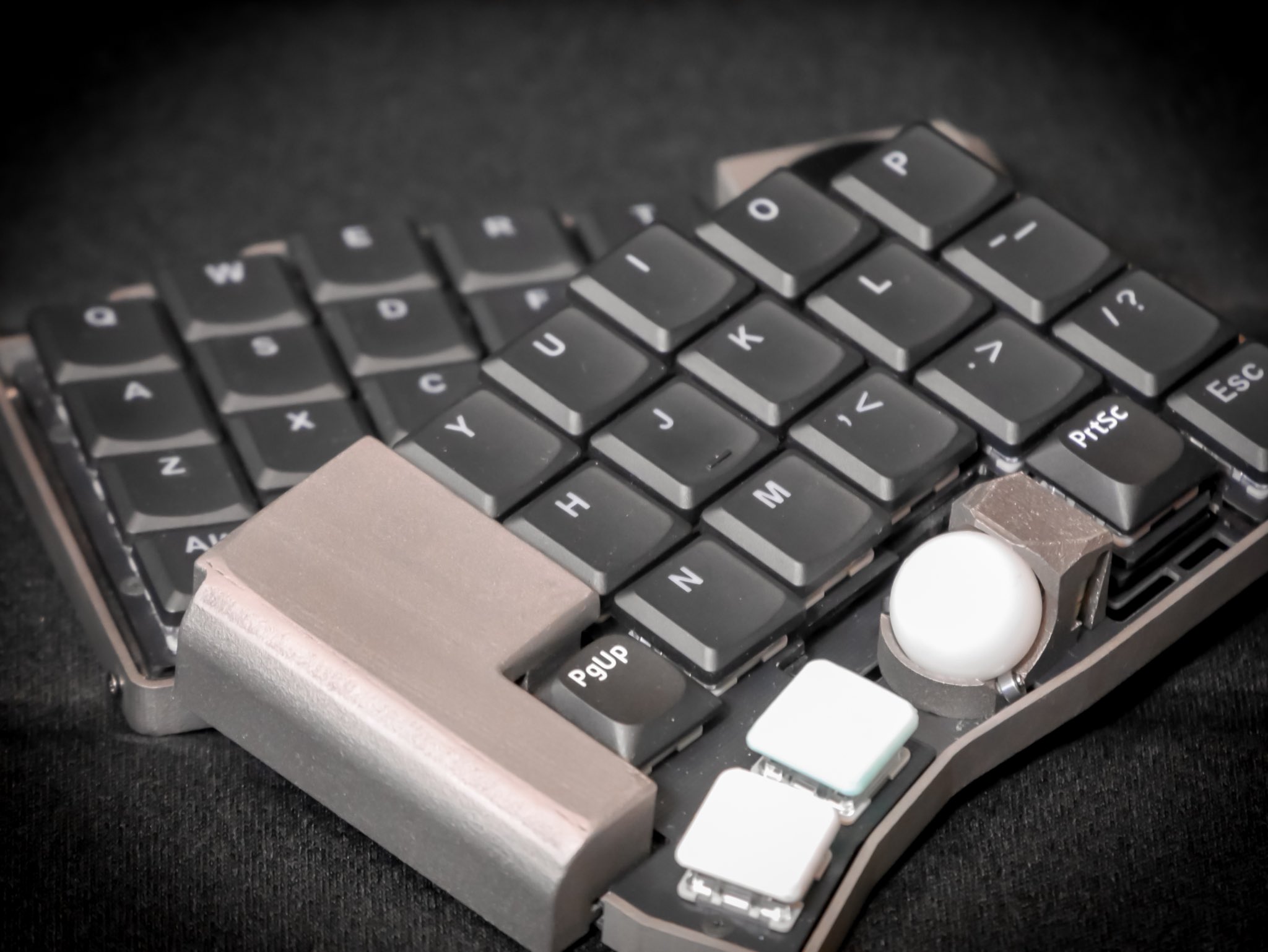 せきごん (@_gonnoc) / X