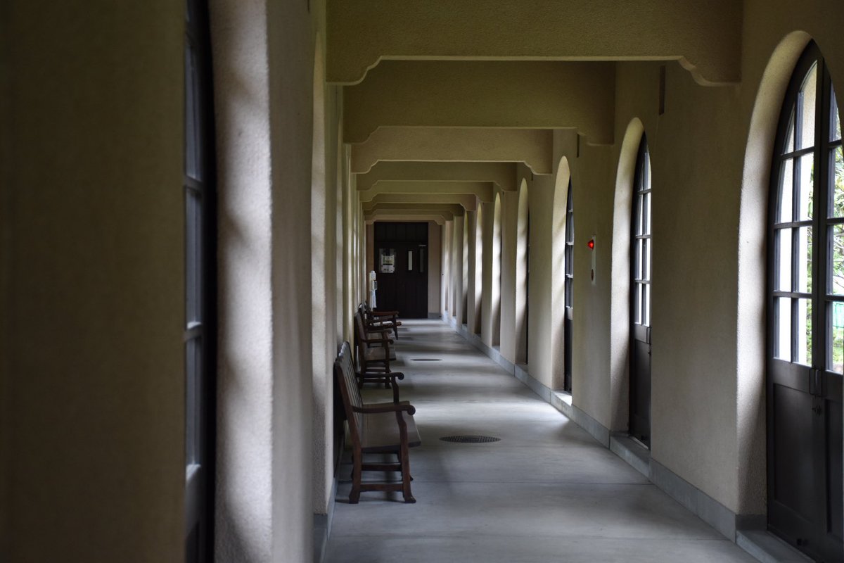 Deep_adultweet's tweet image. あっという間でしたが、3作品カット回収しました！

#神戸女学院 
#聖地巡礼 
#トラペジウム
#きみの色
#空の境界