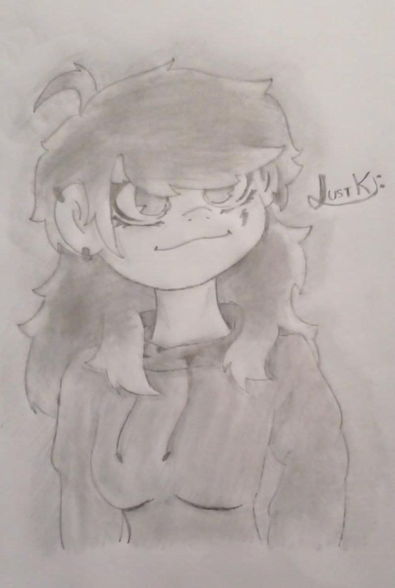 Garabato de noche 🦅🦅💞💞
(Prometo que se ve mejor en persona ajsdjlakd)