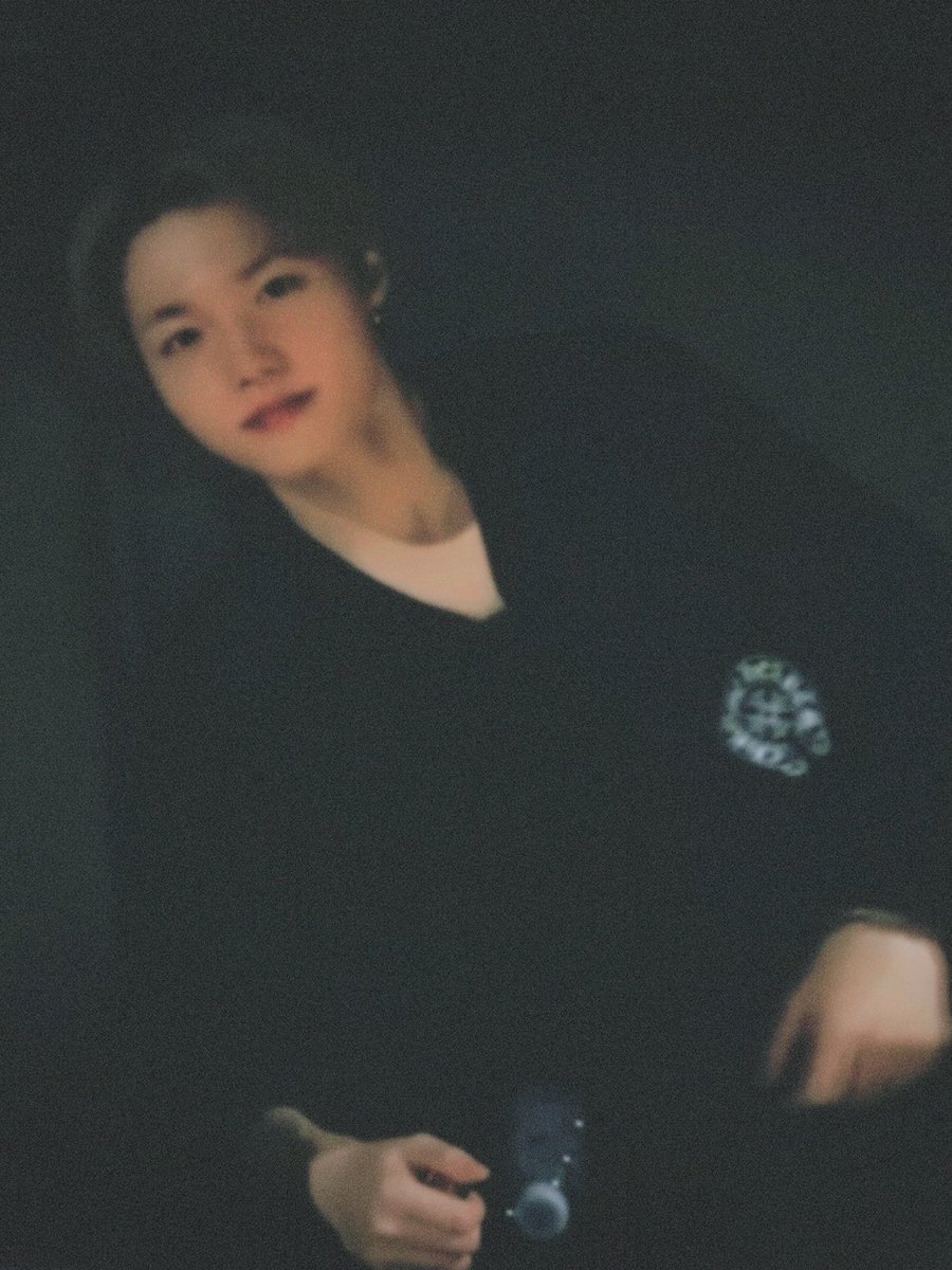 ♡︎ 겨울 소년 ♡︎ tweet media