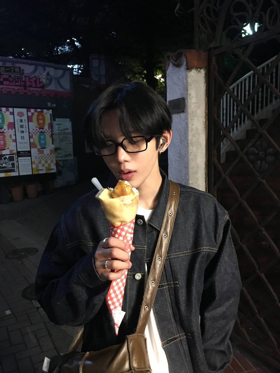 Hiro Hasegawa🦦 tweet media