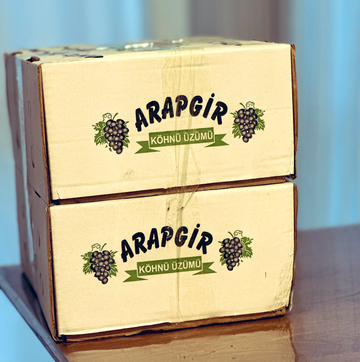 Eğer Arapgirliyseniz yılın bu zamanı şu kolinin gelmesini beklersiniz…
Dünyanın en iyi üzümlerinden bir tanesi…