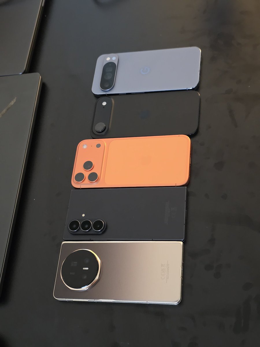 I tried every latest phone and for me,
Zfold 7 is the best and my number 1 pick.
2. Google pixel 10 pro XL
3. IPhone air battery is not bad but its ultra slim
4. Honor fold had great battery and display hut doesn't feel premium.
5. IPhone 17 pro max is pure trash.
What u think?