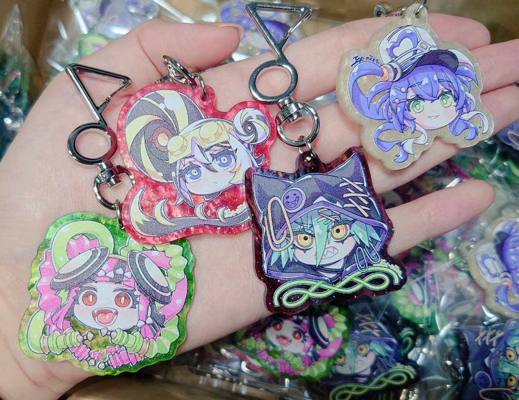 キラーチューンのアクキー届いた！
特殊板ちょ～かわい～です。わ～いわ～い
#OCGオンリー  #強謙イベント