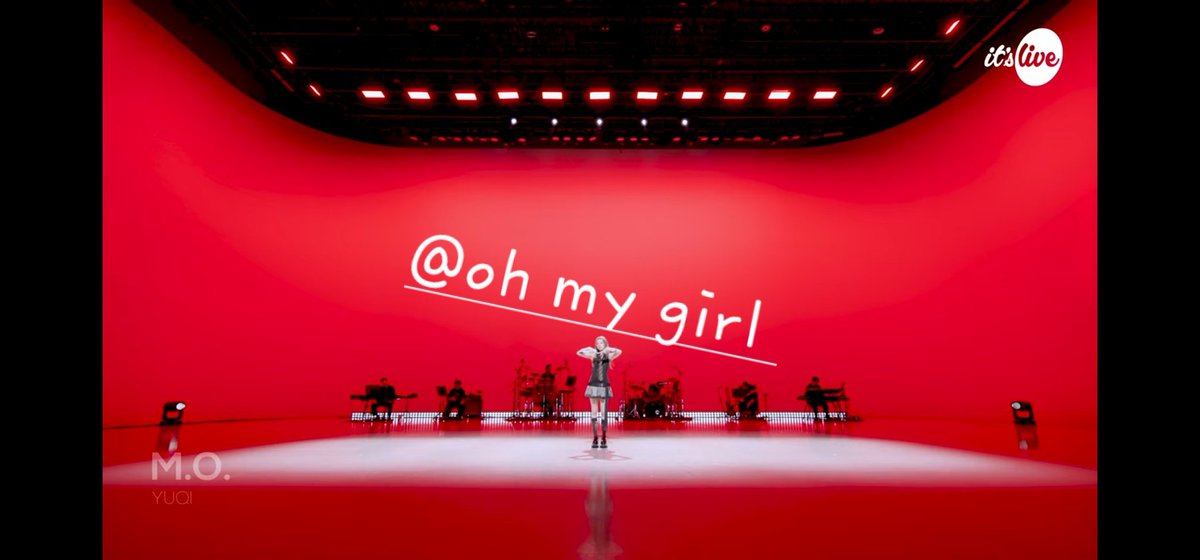 #itsLive_event_YUQI_2

저 작은 손가락으로 M자 만드는 게 ㄹㅇ 최종 귀여움