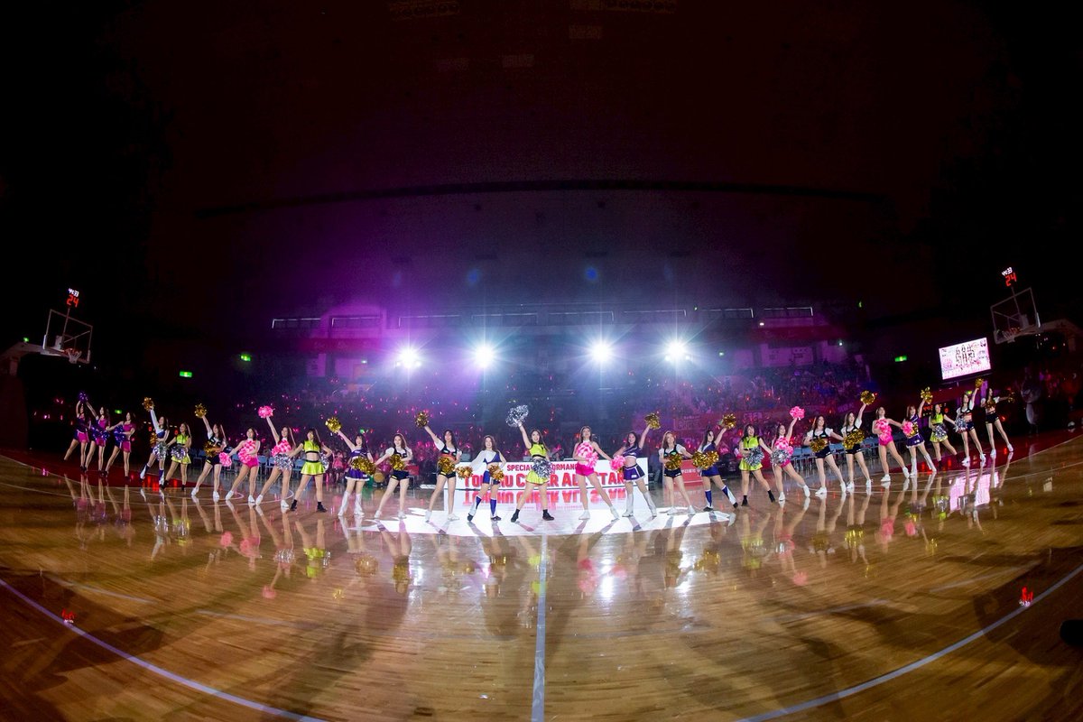 2025.9.14(日)TOHOKU CUP

東北6県のBチアが集合！
豪華パフォーマンスでした💃✨

ご協力いただいた各クラブ、チアリーダーの皆様、ディレクターの皆様ありがとうございました🤝

そして今回の合同パフォーマンスはRed