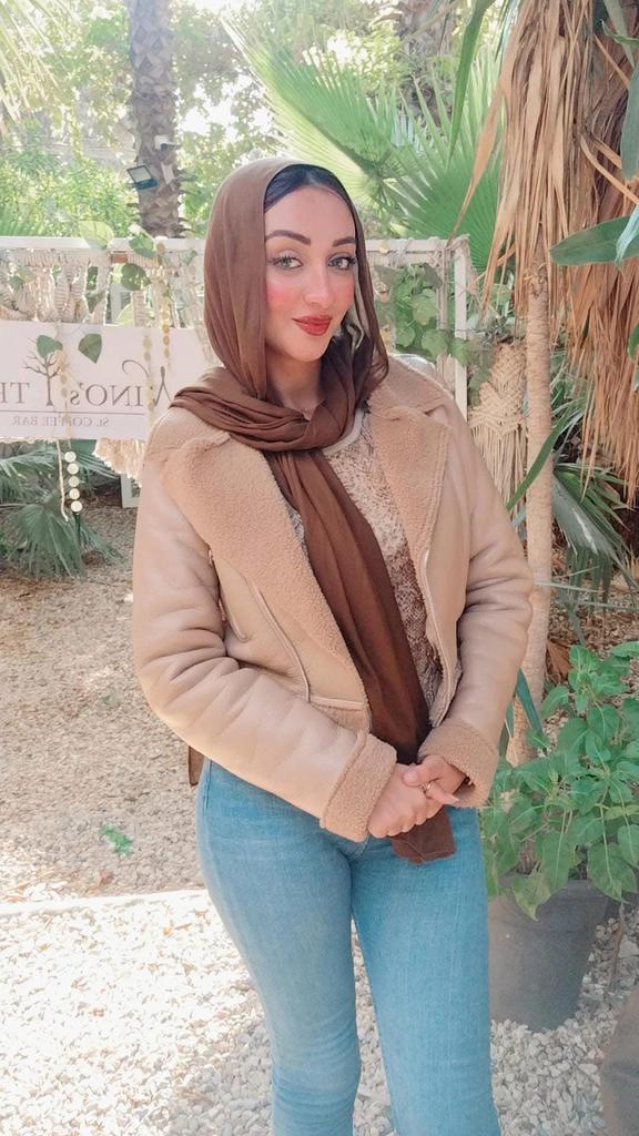 انا نمت علي بطني من الهيجان