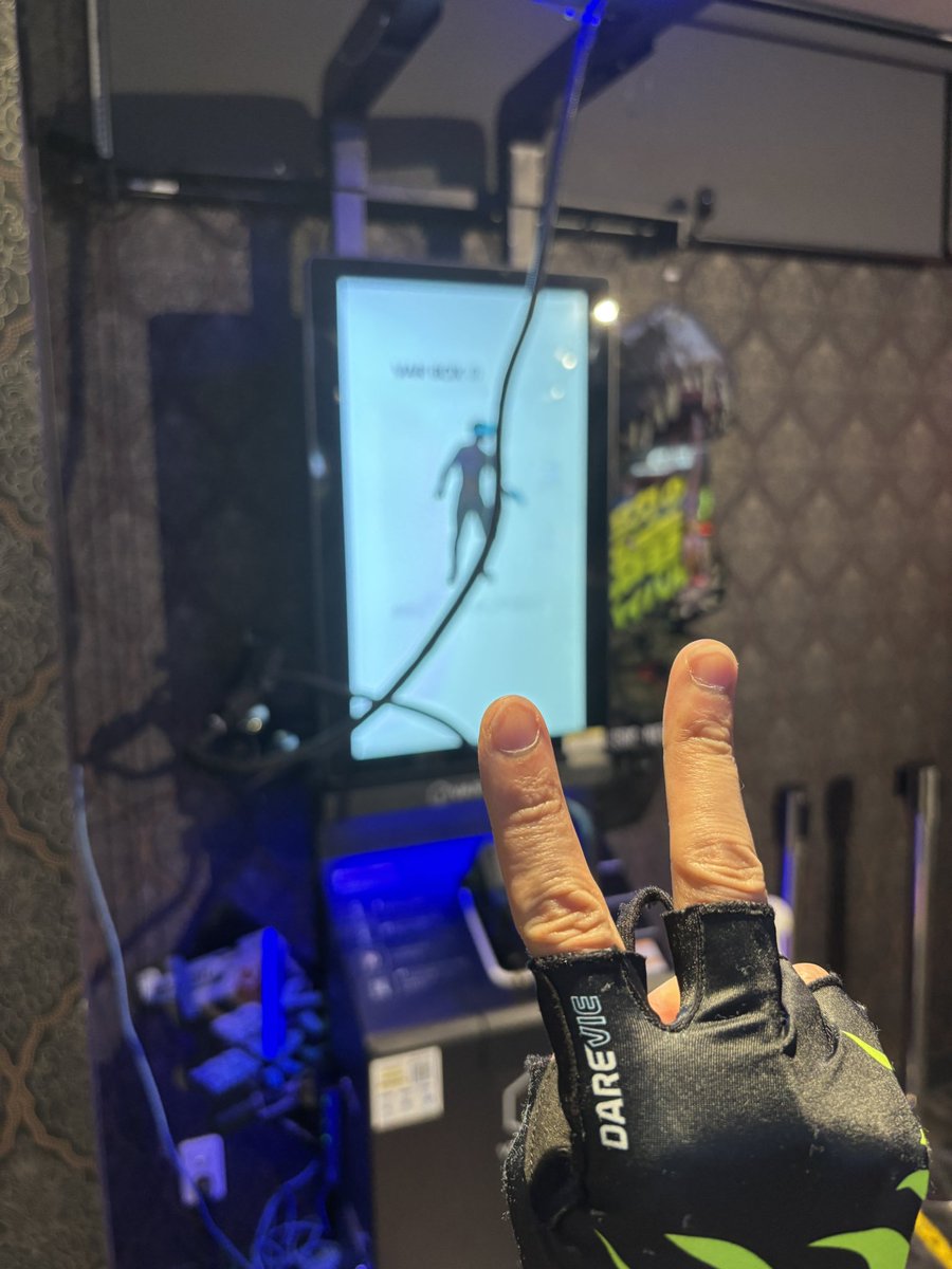 nori20140627's tweet image. ラーメン食ったから燃やさないと
#varbox