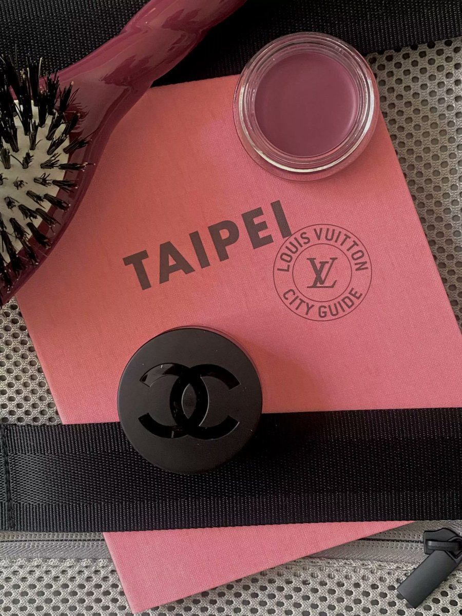 ✨ Multitasking made chic: Chanel N°1 de Chanel Lip &amp; Cheek Balm delivers the perfect balance—hydrating on lips, seamless on cheeks. A true 2-in-1 essential. 💄🌸 #ChanelBeauty #MakeupMustHave