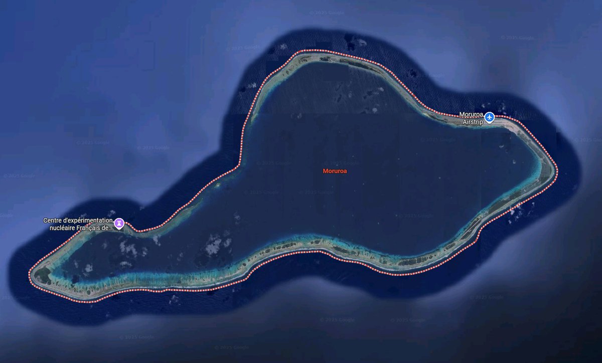 aileastick1's tweet photo. 👇🤨 #Climat #Rechauffementclimatique #Giec 
S’il y a un symbole qui remet en cause le discours sur la montée du niveau des océans, c’est bien l’atoll de Mururoa, en Polynésie française.
Son altitude maximale : 13 petits mètres.
Depuis les essais nucléaires français des années 60, cet irréductible atoll solitaire, perdu en plein milieu du Pacifique, résiste imperturbablement au naufrage. Après 30 ans de réchauffement climatique, il continue d’échapper à cette fameuse montée des eaux qui, paraît-il, aurait dû déjà engloutir des milliers de kilomètres de côtes continentales depuis 2015.

Les amis, il est grand temps d’ouvrir les yeux !