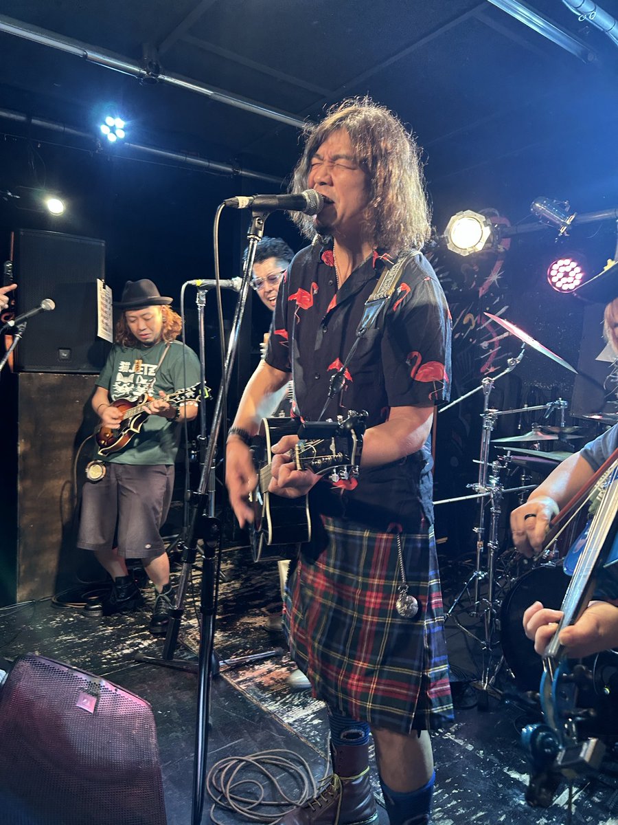 親父のおにぎり３つ
買ってから鈴鹿へ
間に合ったー