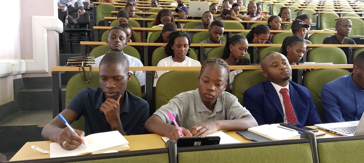 GayoUganda's tweet photo. @MbararaUST #EcoClub #GreenSkills Training is happening now!
Students are learning, networking, and exploring their role in Africa’s green transition.
#GreenSkills #GreenJobs #EcoClubs https://t.co/rMjw5FDvcU