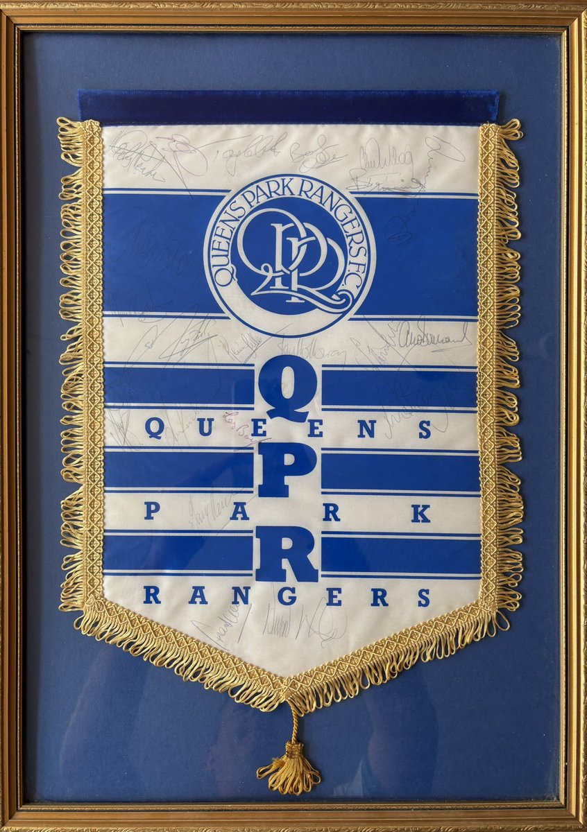 Any <a href="/QPR/">QPR FC</a>  fans recognise any of the signatures on this delightful little loft find. Trying to gauge what year or season from. It was won in a raffle that’s all I know. 
#football 
#Memorabilia