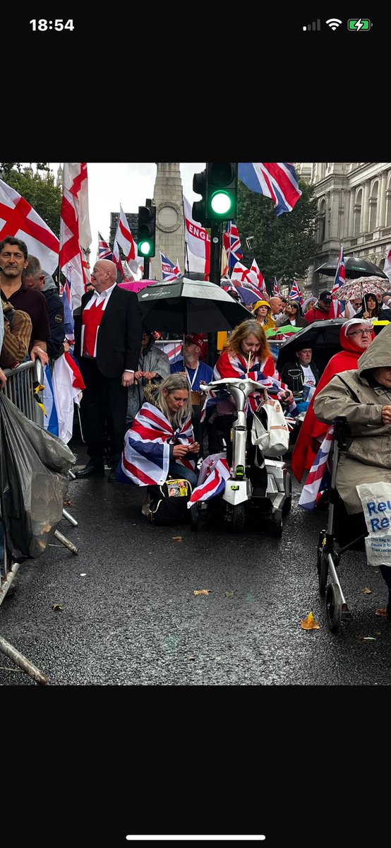 This last week I was in London. 
<a href="/VoWalesOfficial/">Voice Of Wales</a> <a href="/VoW_Steph/">Vow_Steph~🦋</a>